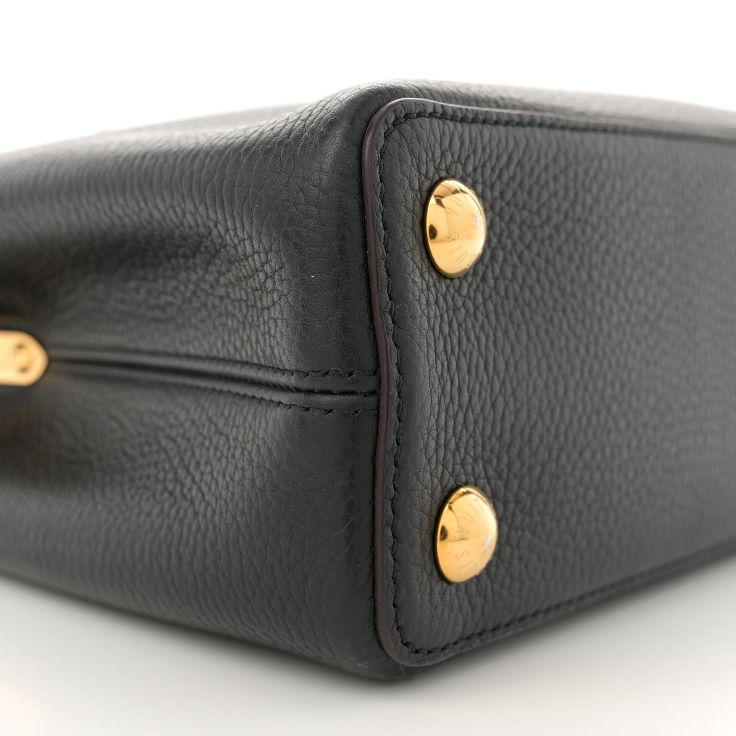 Louis Vuitton Taurillon Capucines BB Black 8 of 11