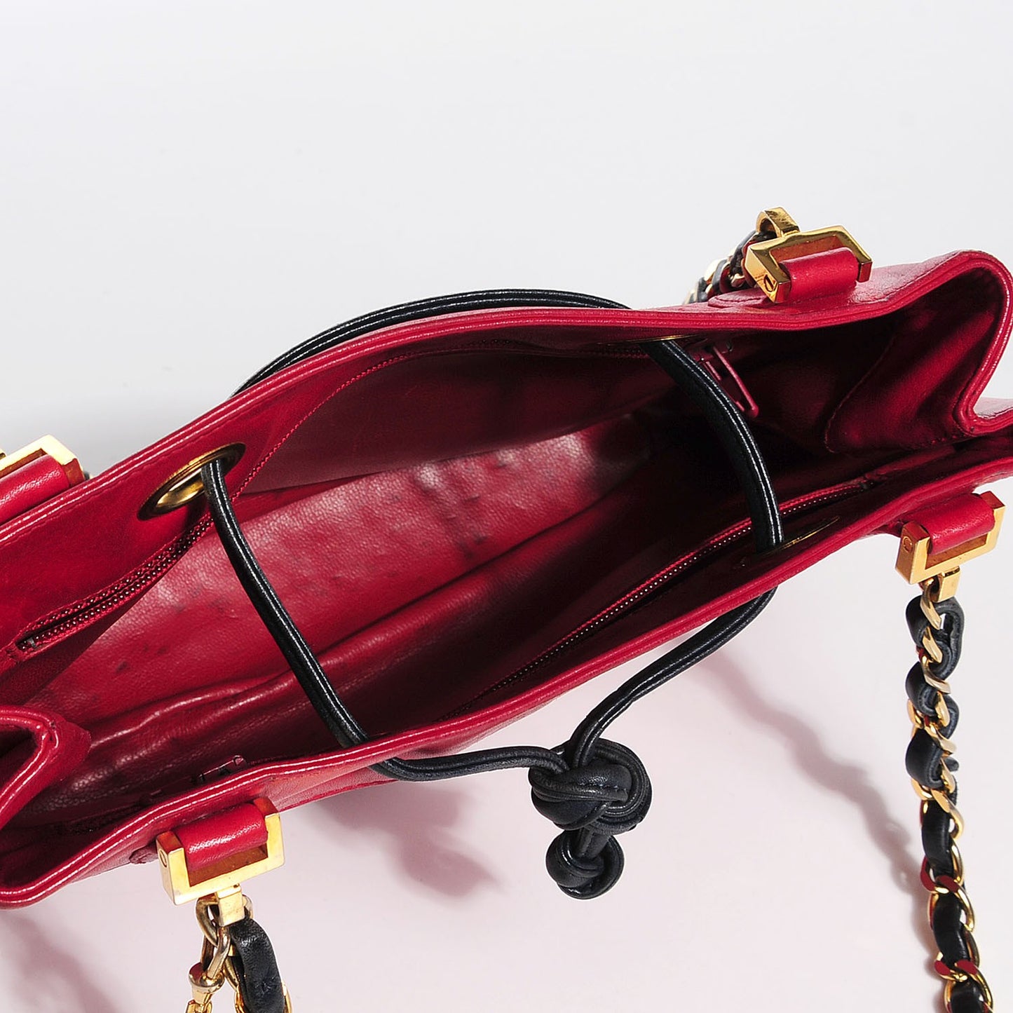 Lambskin Quilted Shoulder Bag Red