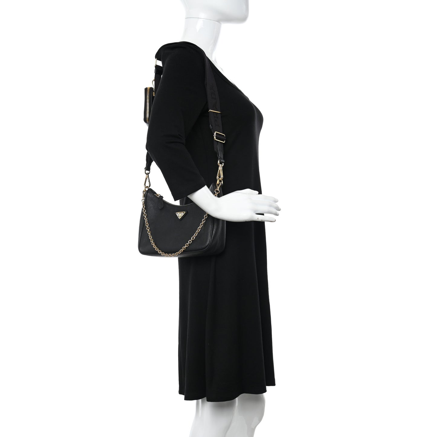 Saffiano Lux Re-Edition 2005 Shoulder Bag Black