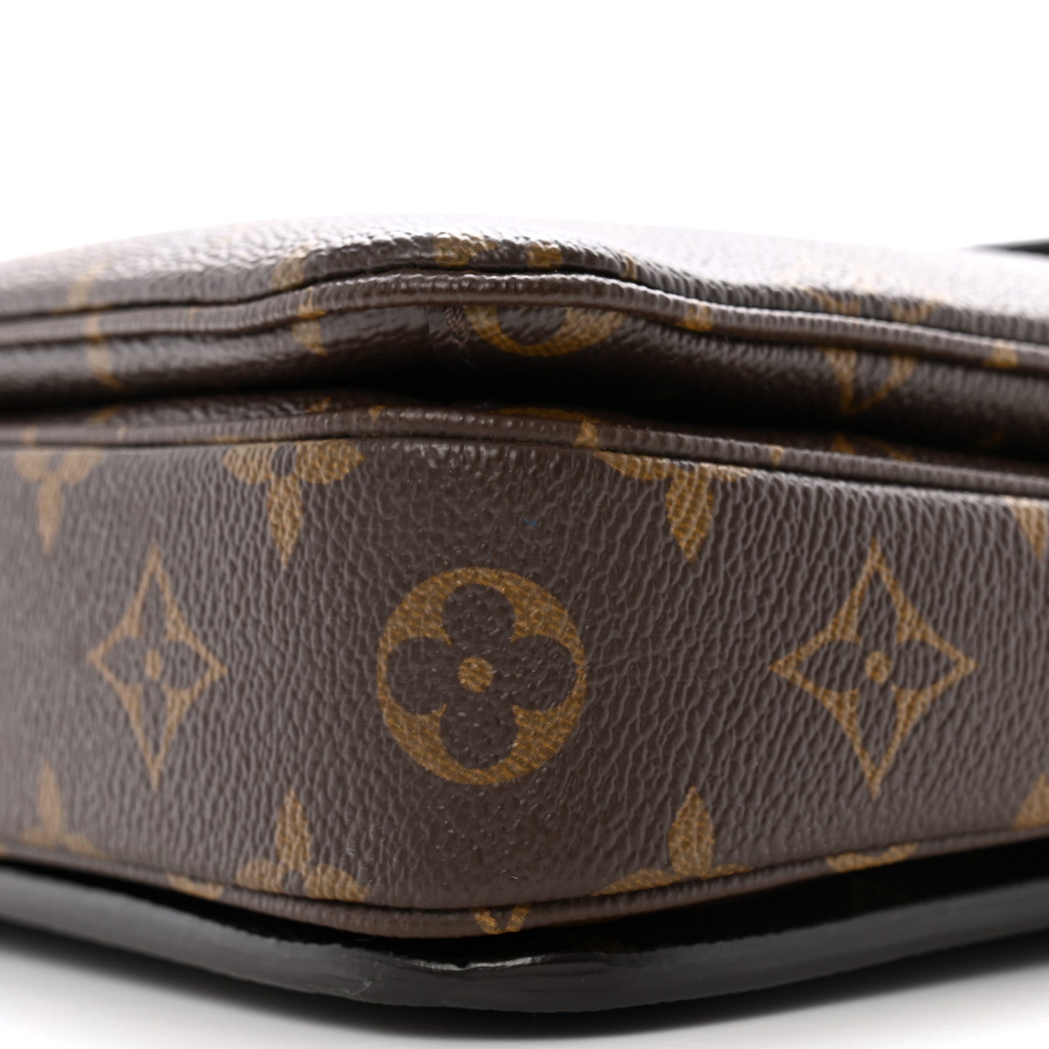 Louis Vuitton Monogram Pochette Metis 9 of 14