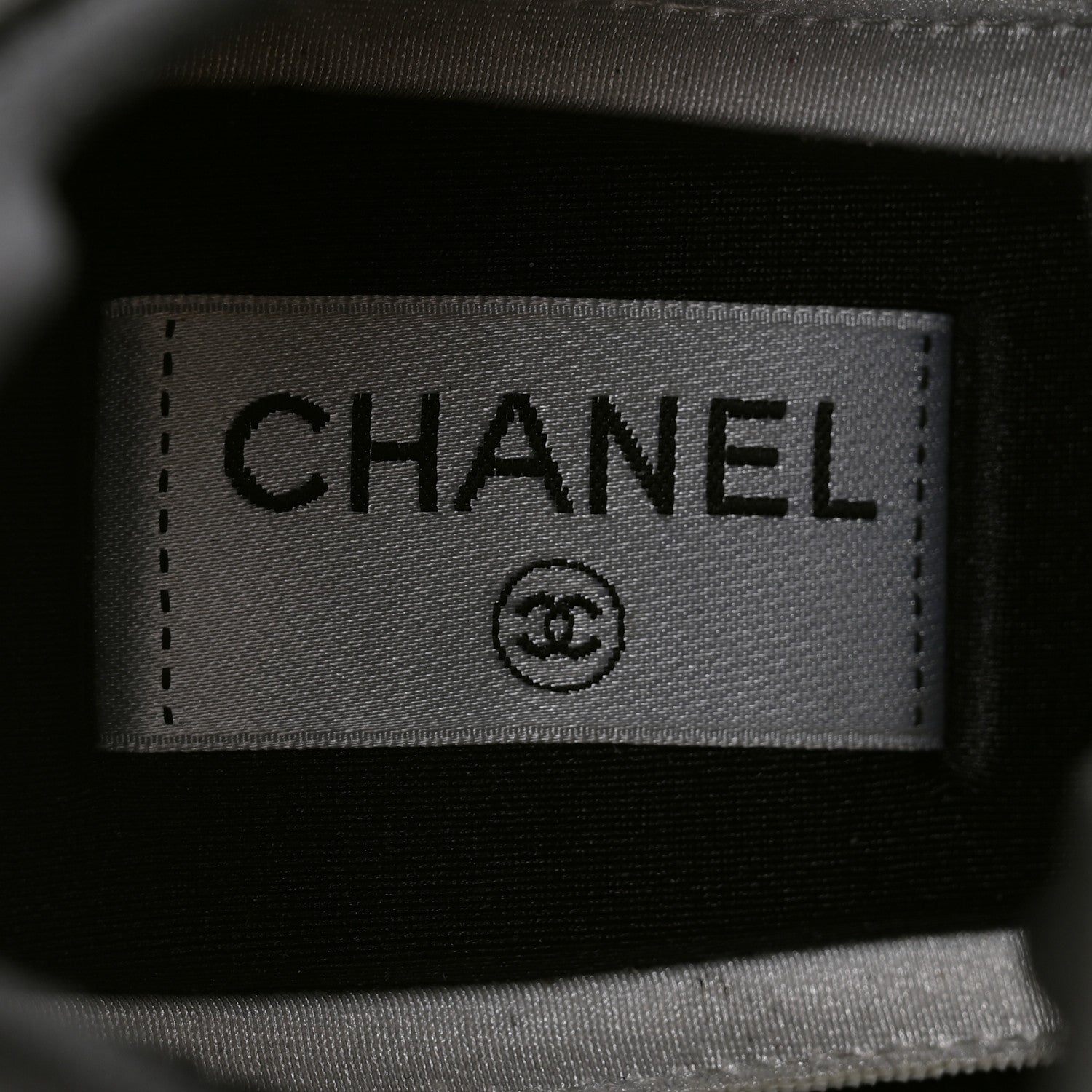 Chanel Velvet Calfskin Mixed Fibers CC Sneakers 40 Black 6 of 9