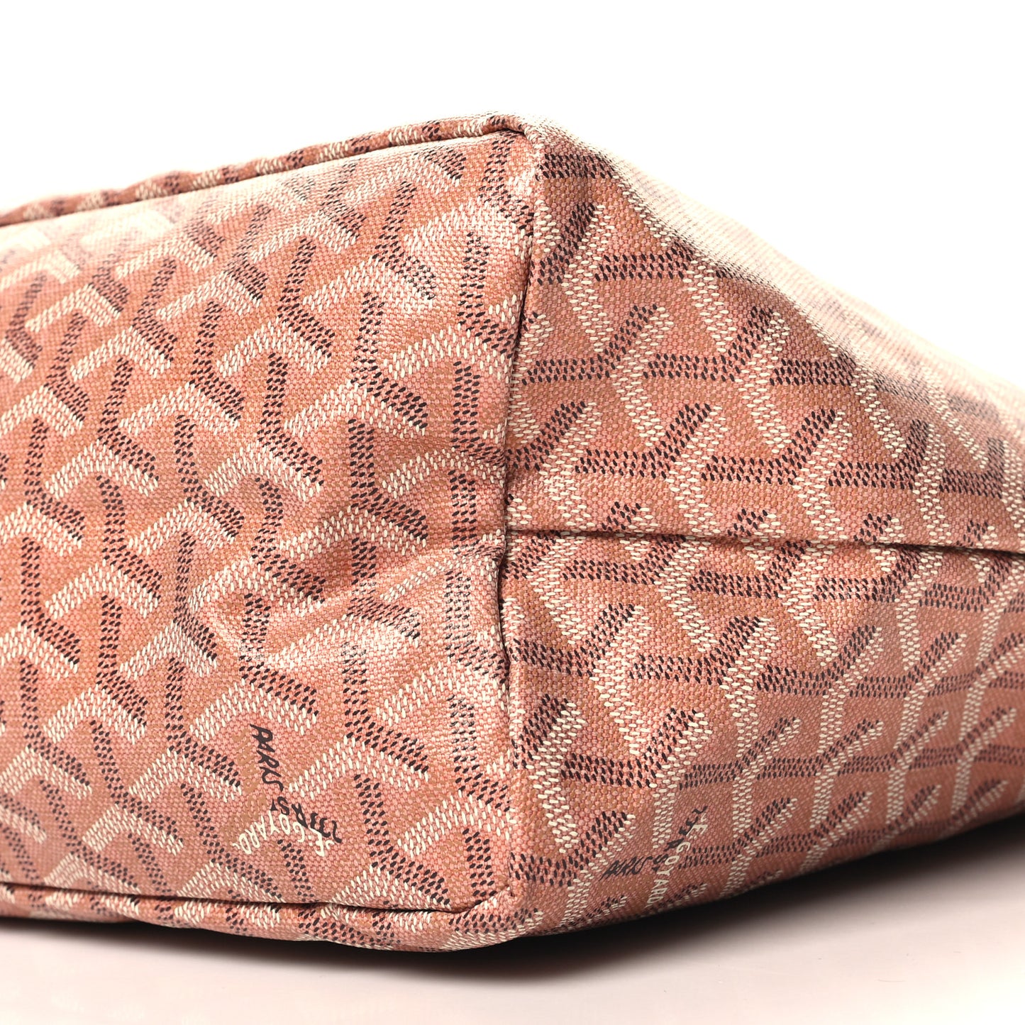Iridescent Goyardine Saint Louis PM  Pearly Coral