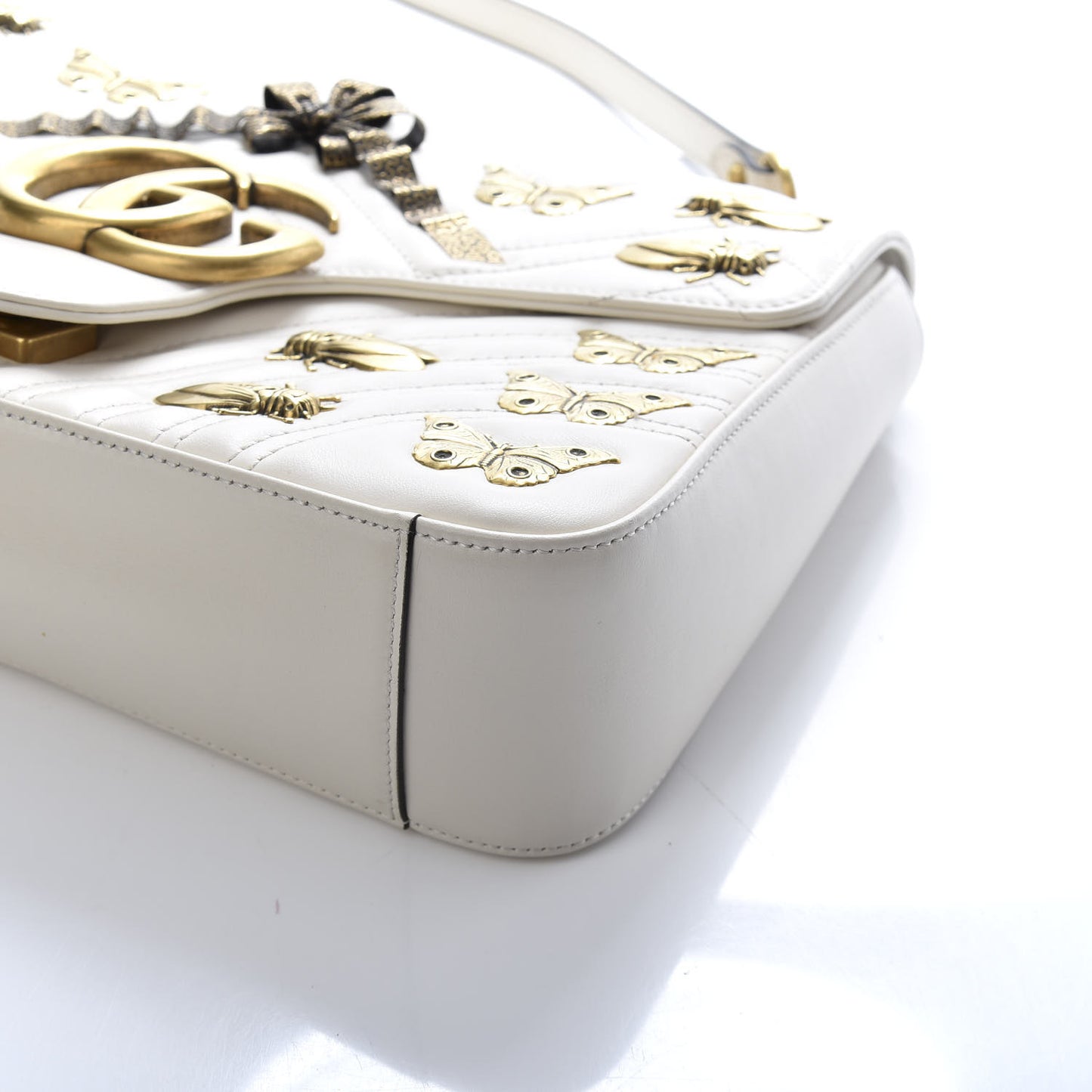 Calfskin Matelasse Animal Studs Medium GG Marmont Shoulder Bag Mystic White