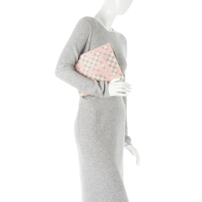 Louis Vuitton Damier Azur Tahitienne Toiletry Pouch 26 2 of 7
