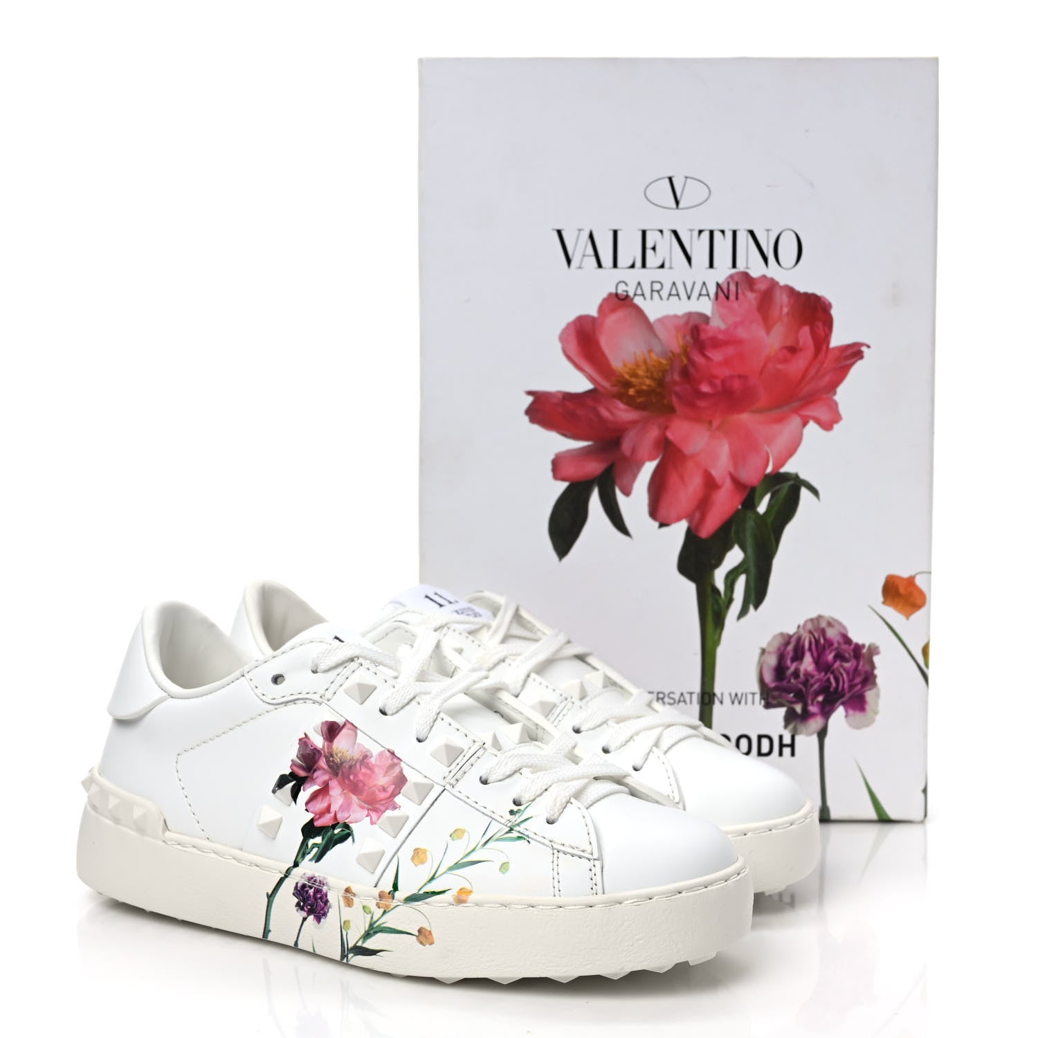 Valentino Garavani Calfskin Womens Floral Print Rockstud Sneakers 35.5 White 9 of 9