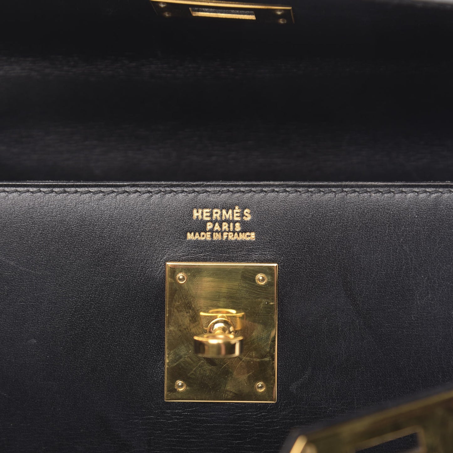 Box Kelly Sellier 32 Black