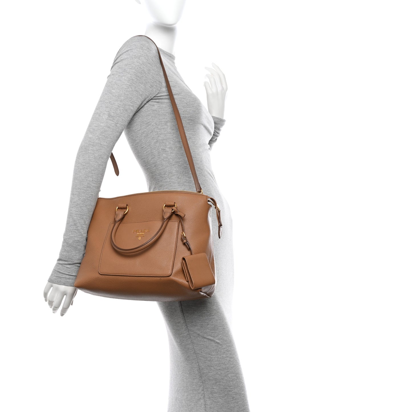 Vitello Daino Pocket Tote Caramel