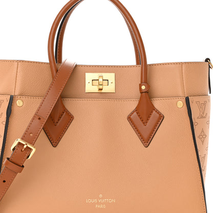 Louis Vuitton Mahina On My Side Arizona 9 of 12