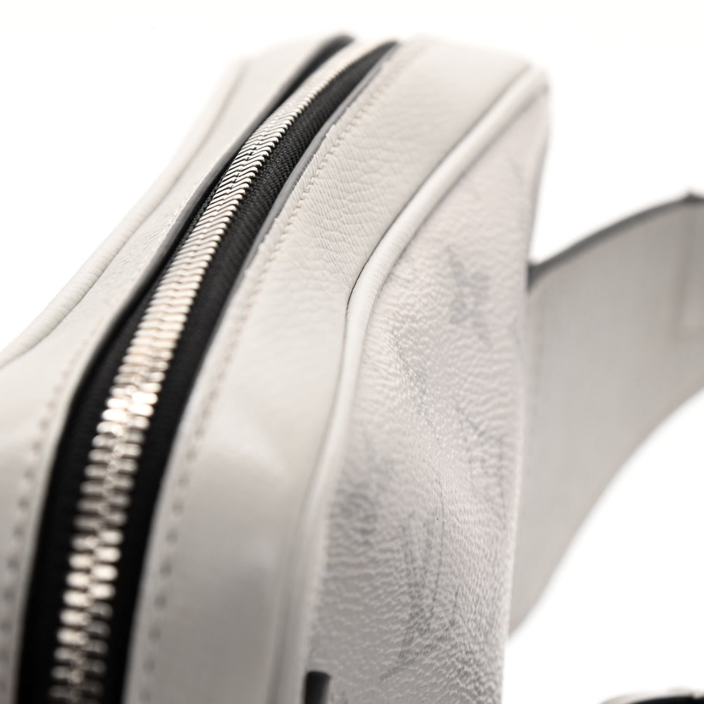 Taiga Monogram Outdoor Bumbag White