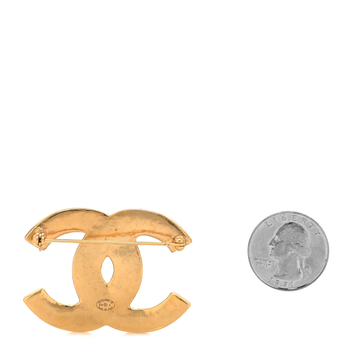 Textured CC Brooch Gold