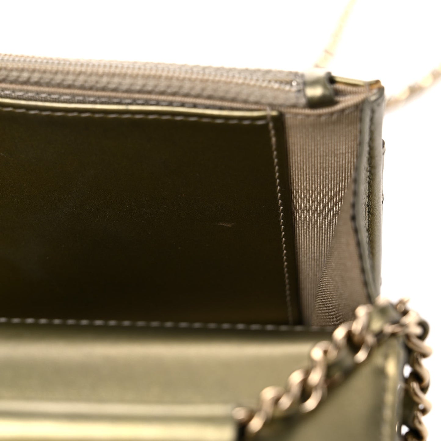 Metallic Aged Calfskin Quilted Reissue Wallet On Chain WOC Green