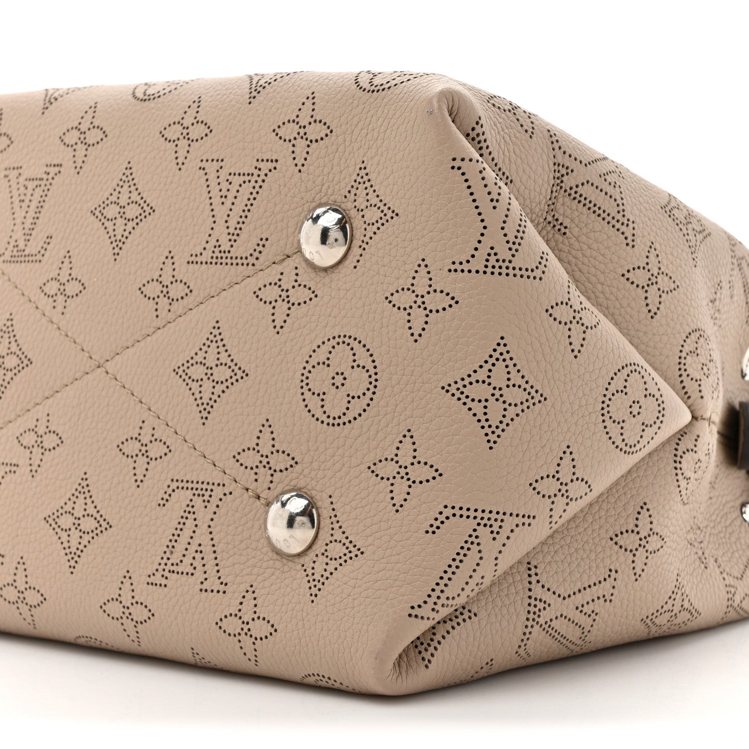 Louis Vuitton Mahina Bella Galet 9 of 12