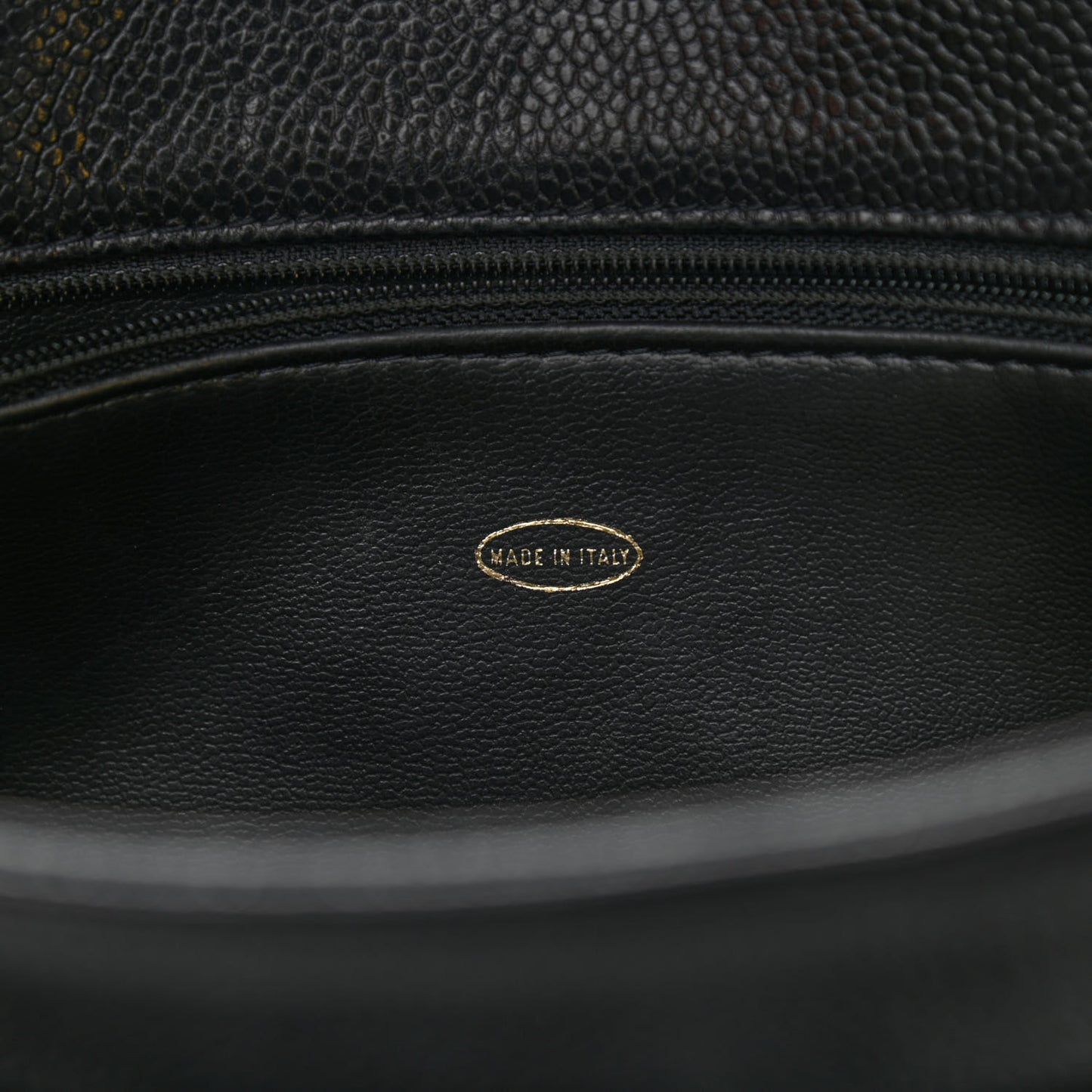 Caviar CC Tote Black