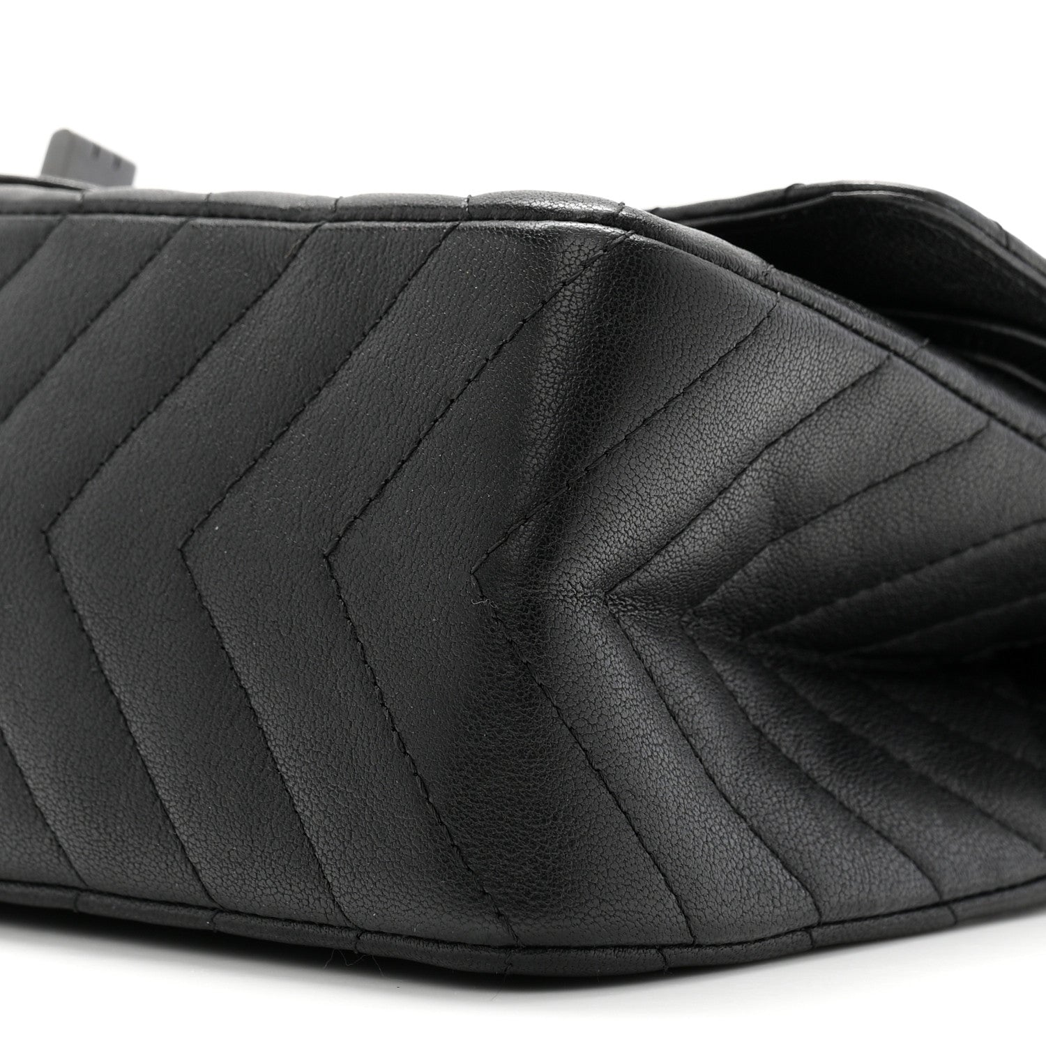 Chanel Sheepskin Chevron Quilted 2.55 Reissue 225 Double Flap So Black 10 of 10