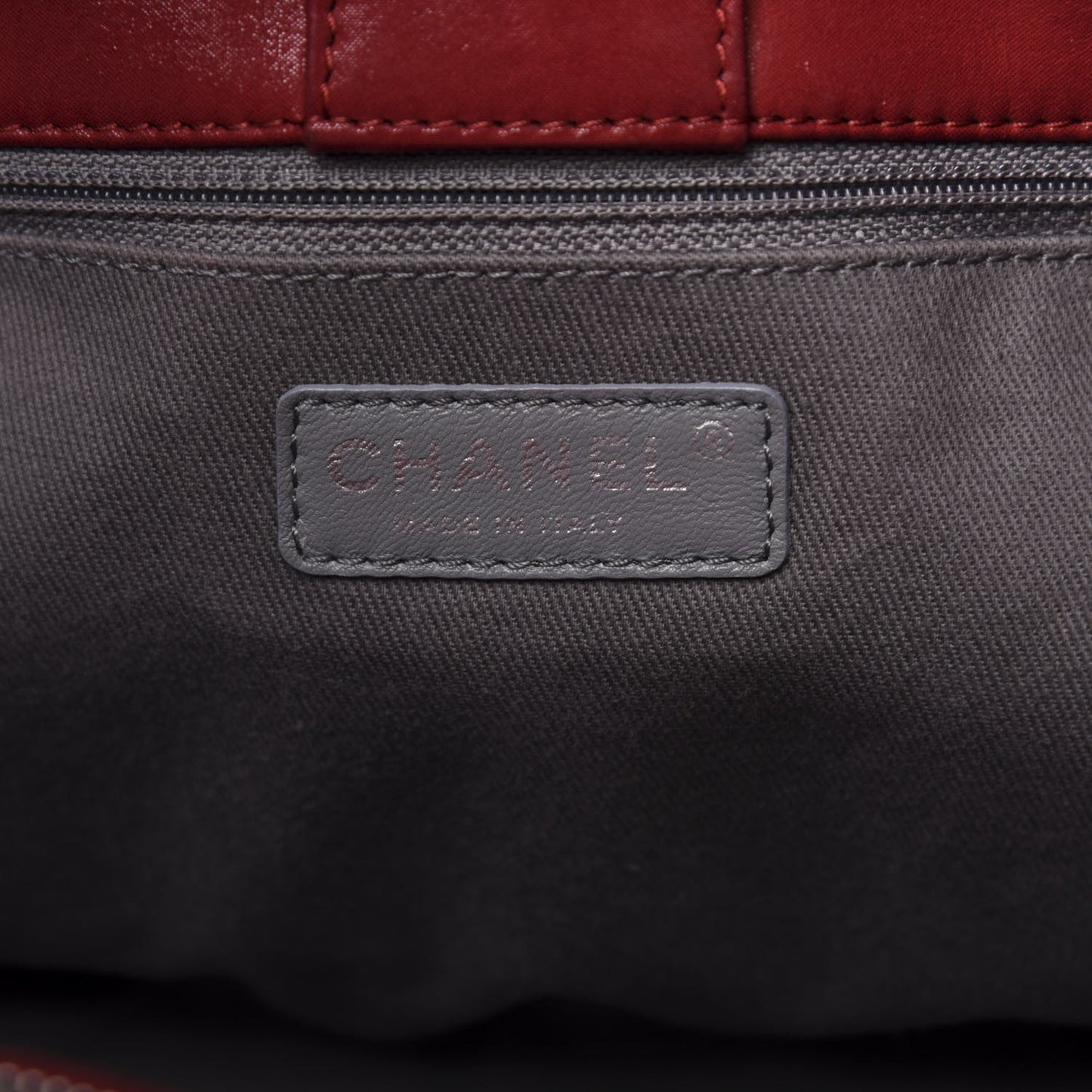 Iridescent Calfskin Quilted Small Sea Hit Tote Red