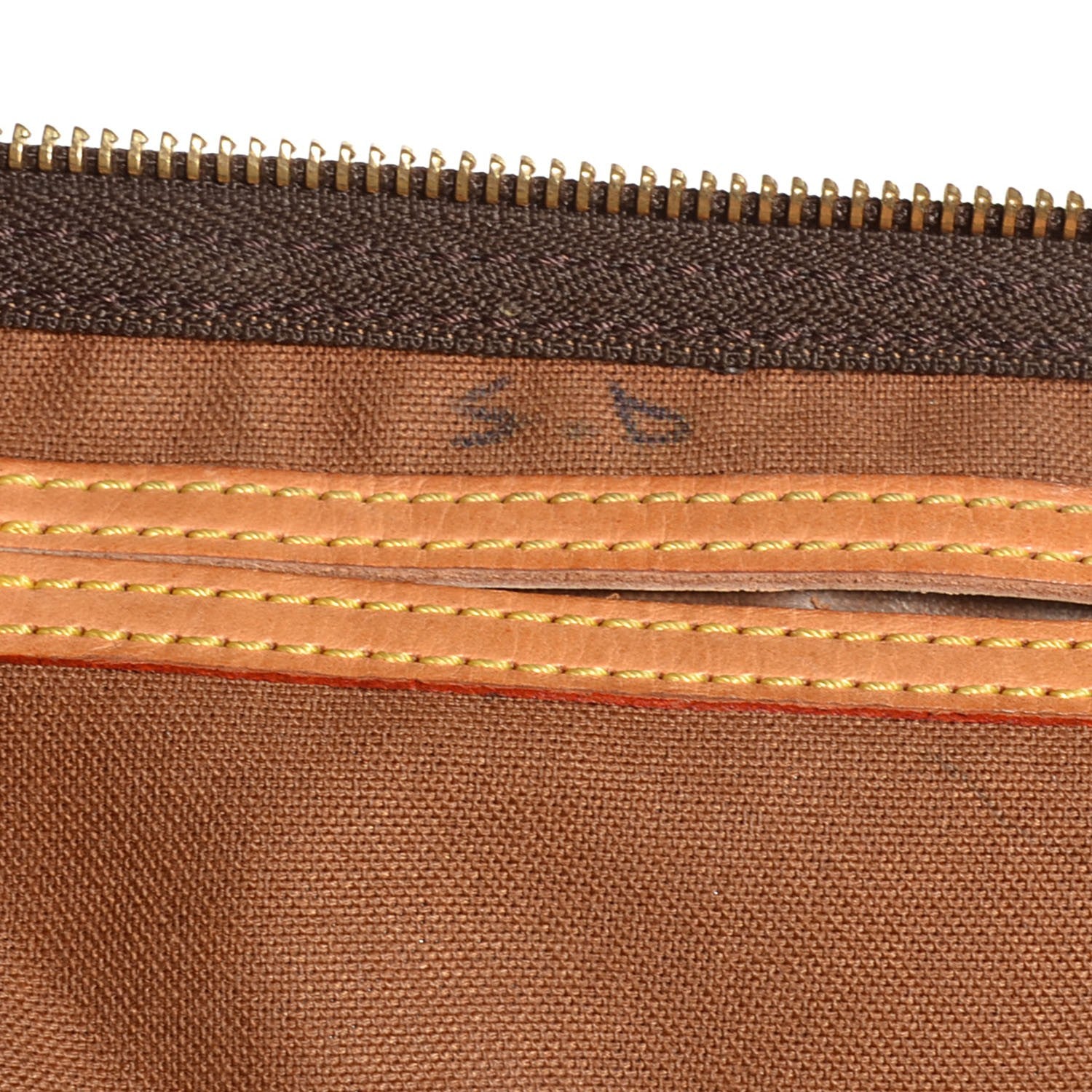 Louis Vuitton Monogram Speedy 25 8 of 8