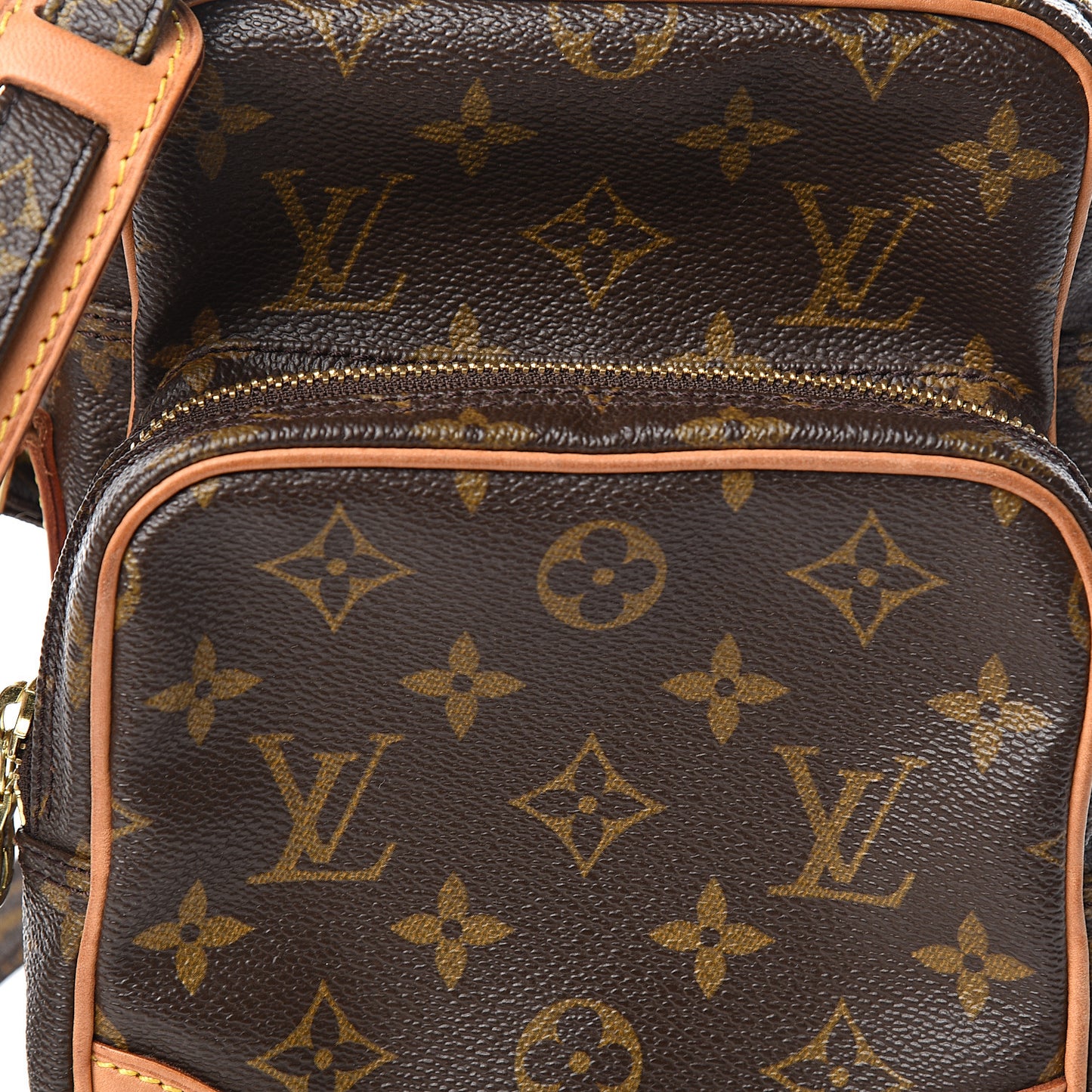 Monogram Amazone