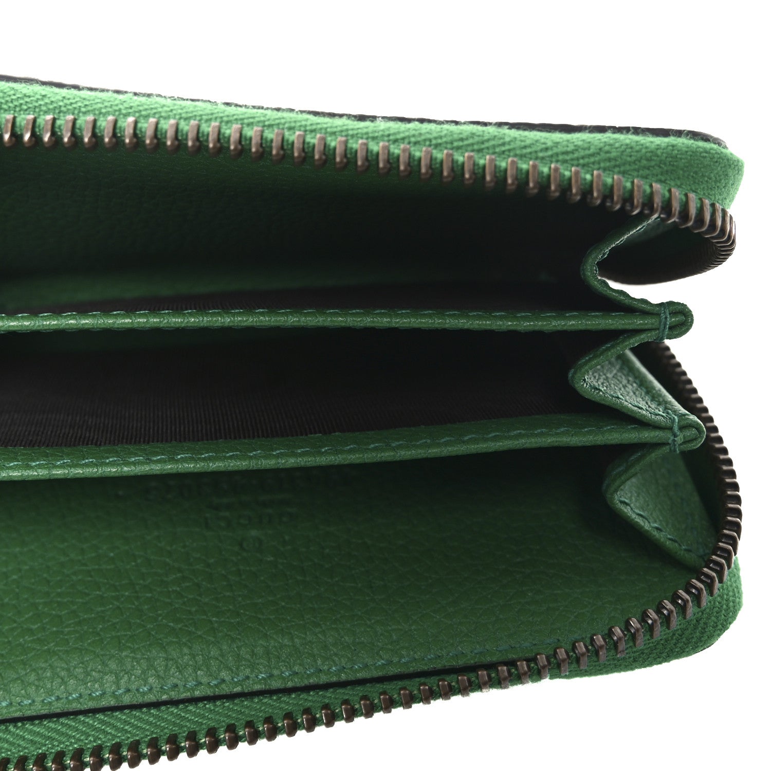 Gucci Calfskin Logo Zip Around Card Case Green 5 of 7