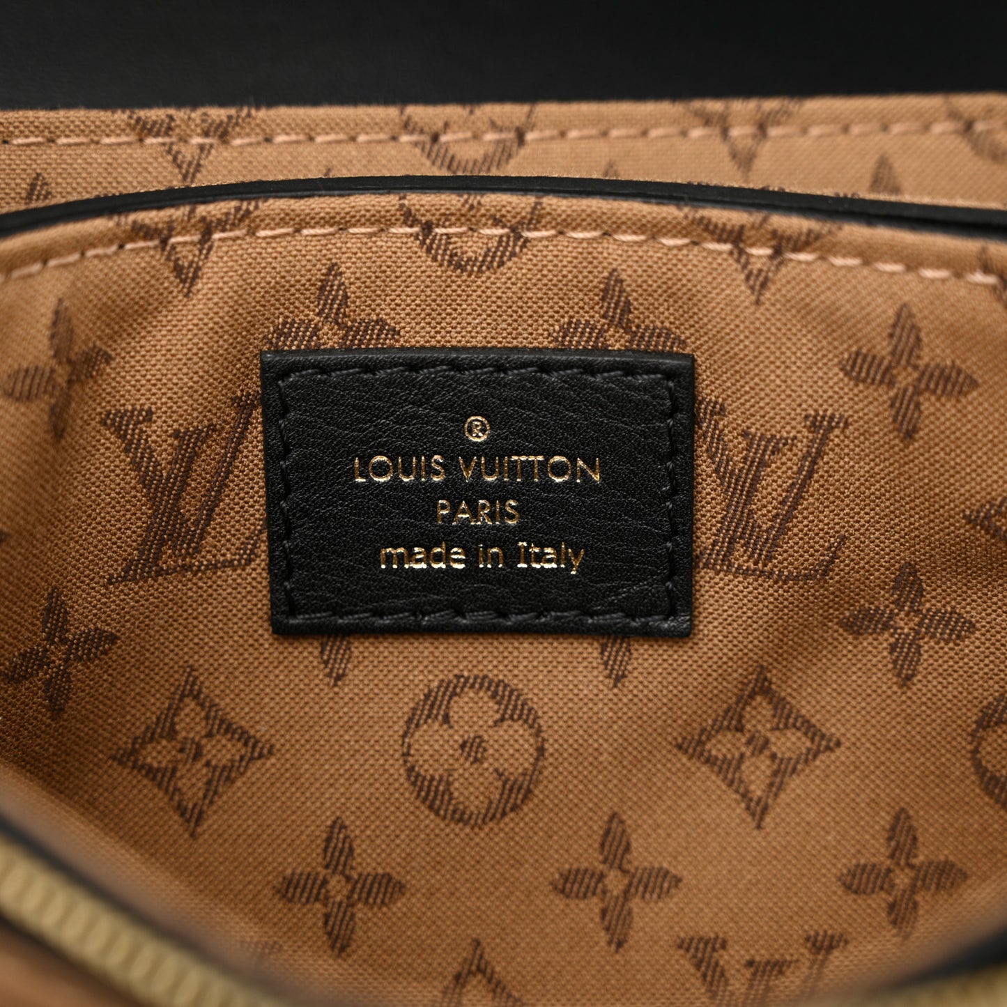 Calfskin Rendez-Vous Black