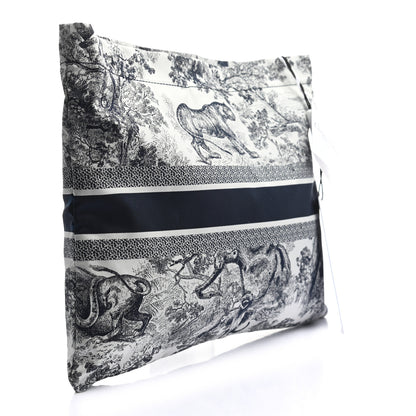 Christian Dior Embroidered Toile De Jouy Diortravel Zipped Pouch Blue 3 of 7