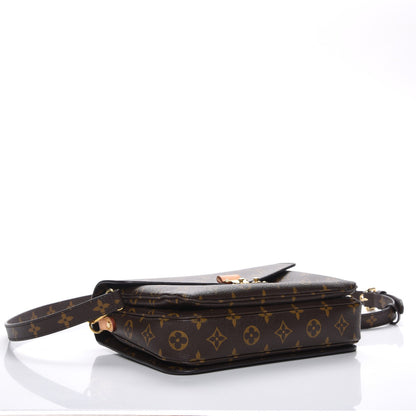 Louis Vuitton Monogram Pochette Metis 4 of 6
