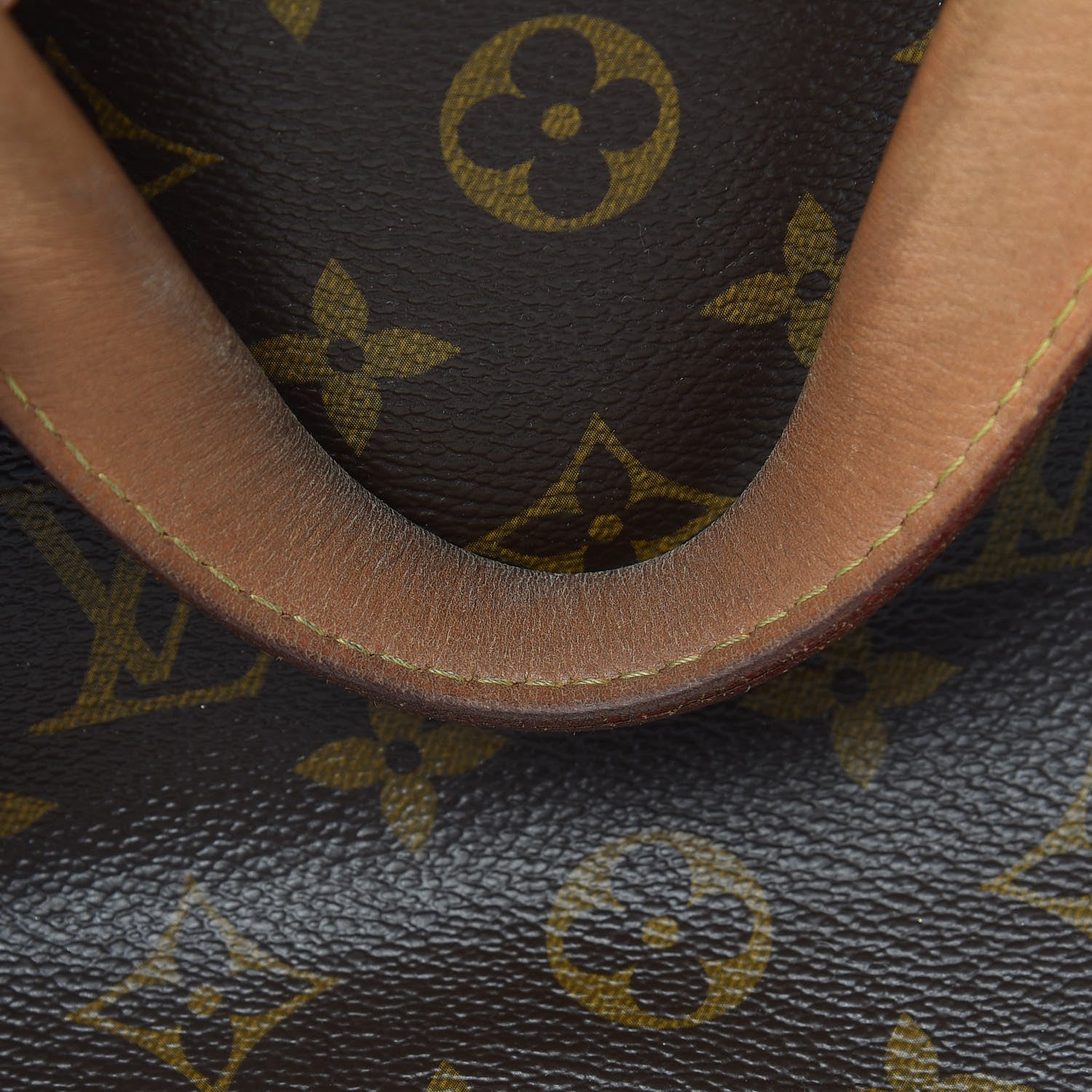 Louis Vuitton Monogram Retiro PM 18 of 26