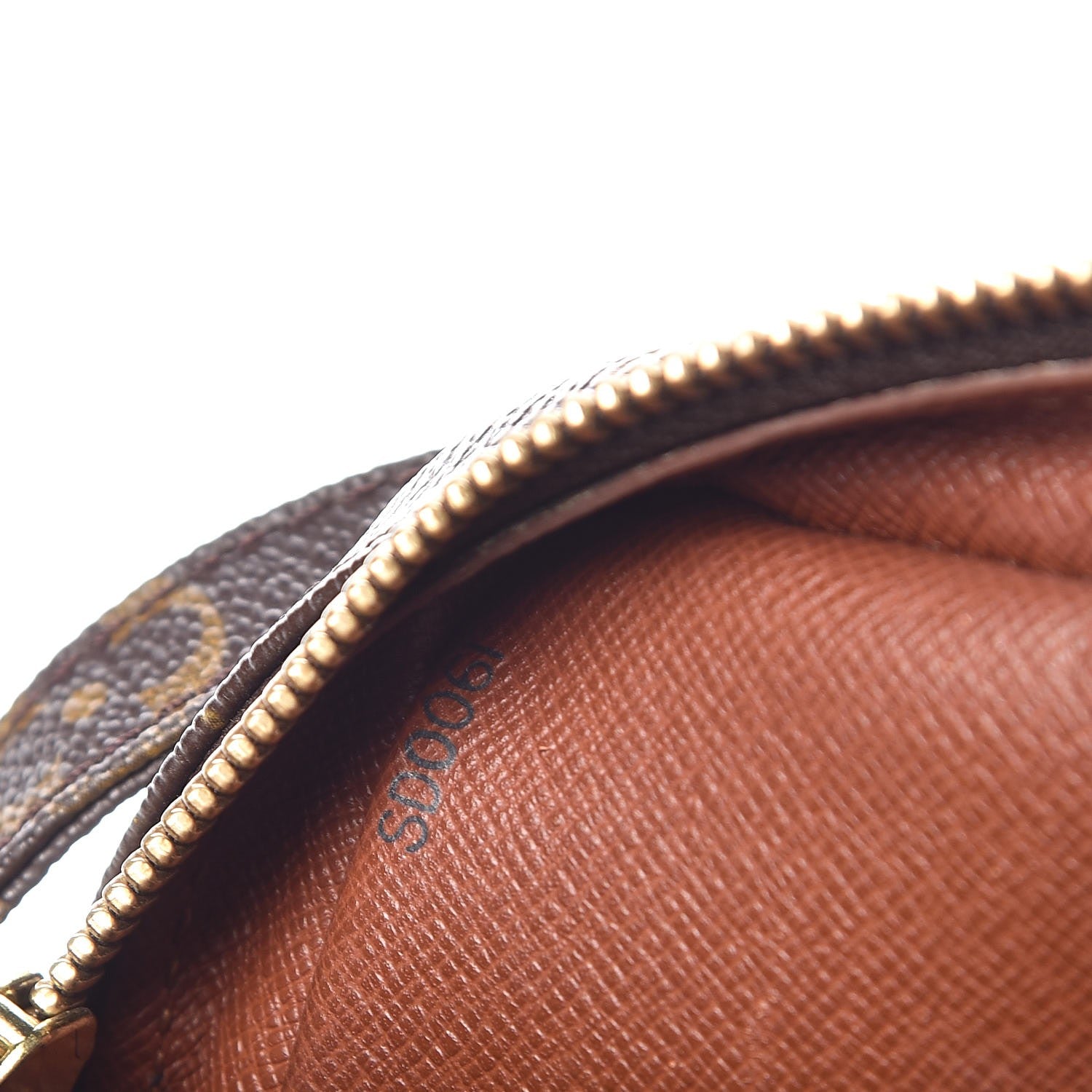 Louis Vuitton Monogram Danube 21 7 of 11