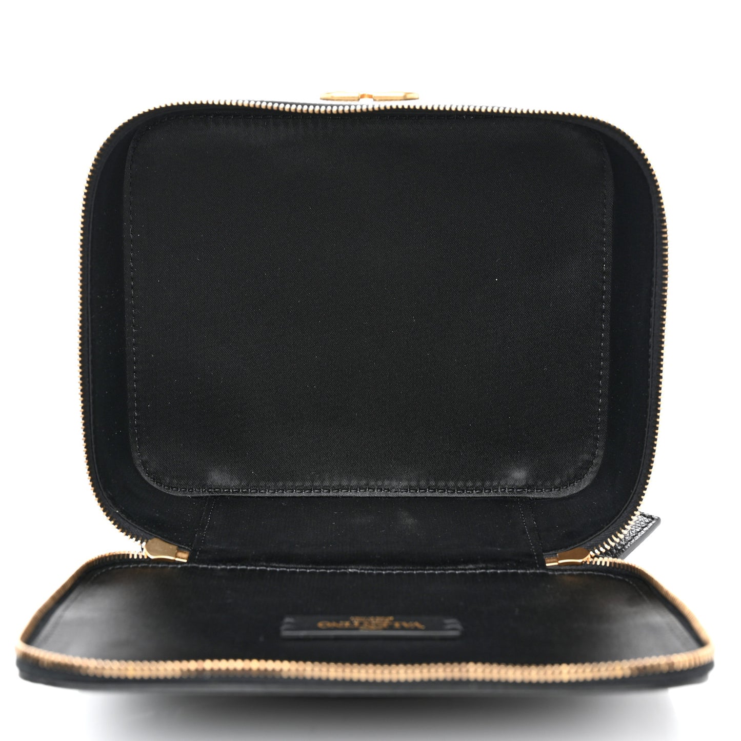 Grained Calfskin VLogo Signature Wash Bag Black