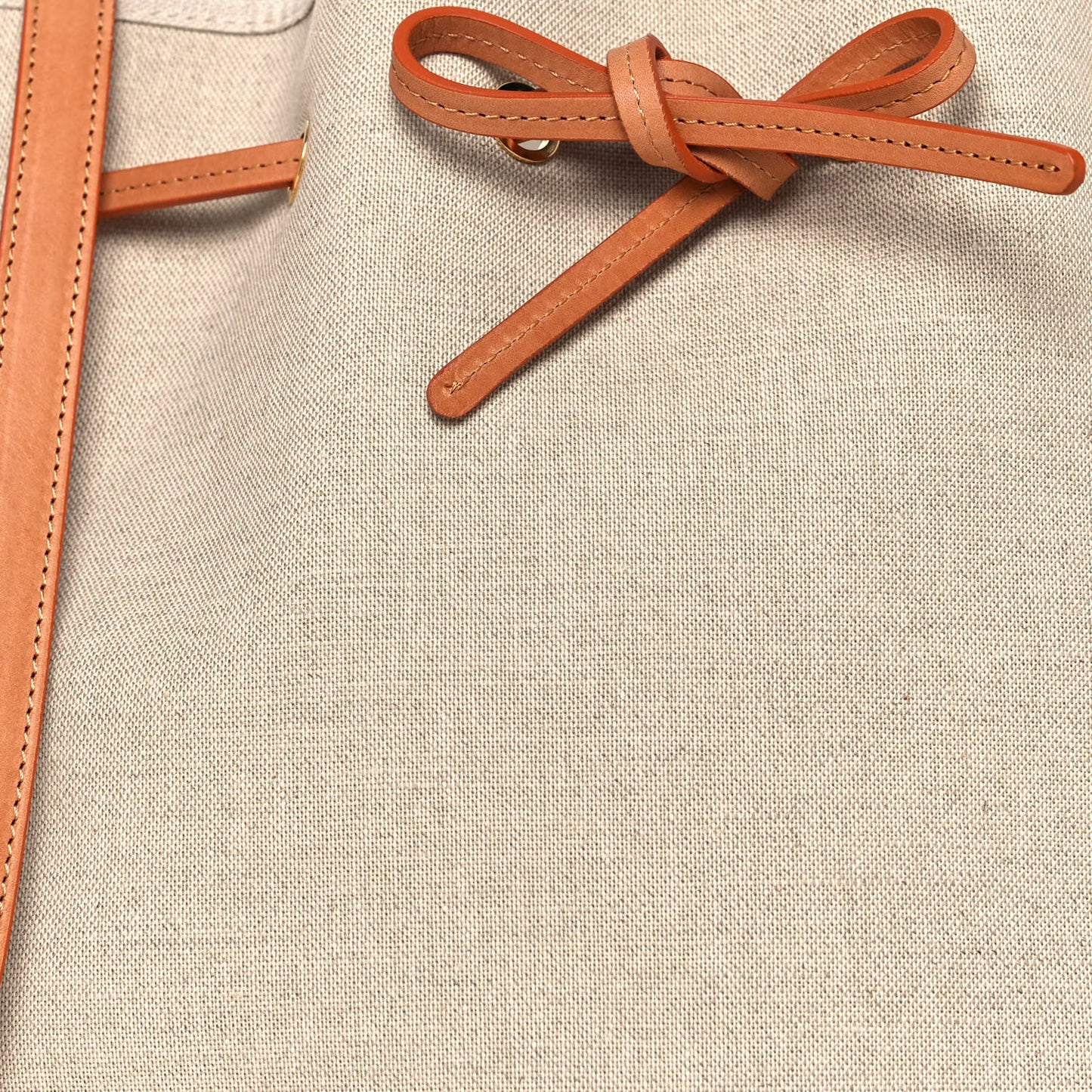 Canvas Calfskin Bucket Bag Creme Cammello