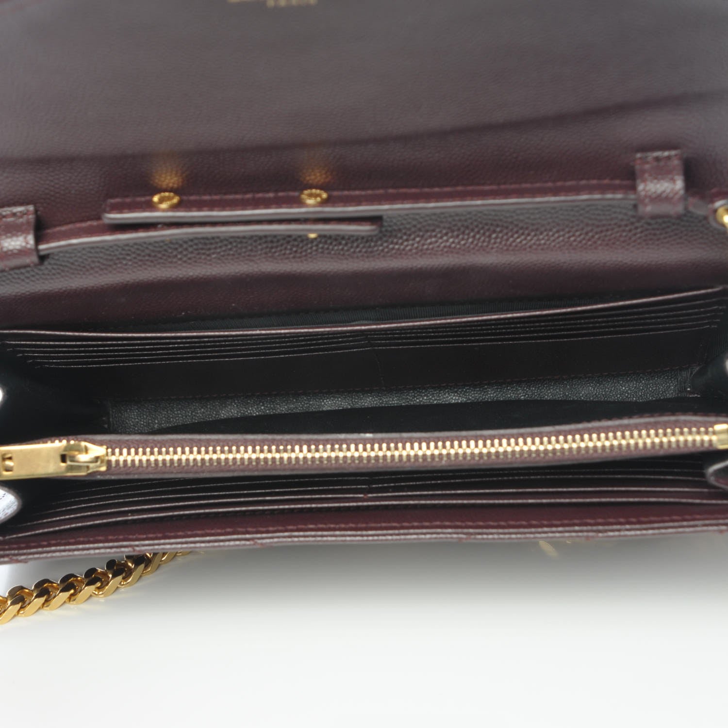 Saint Laurent Grain De Poudre Matelasse Chevron Monogram Chain Wallet Amaranto 5 of 9