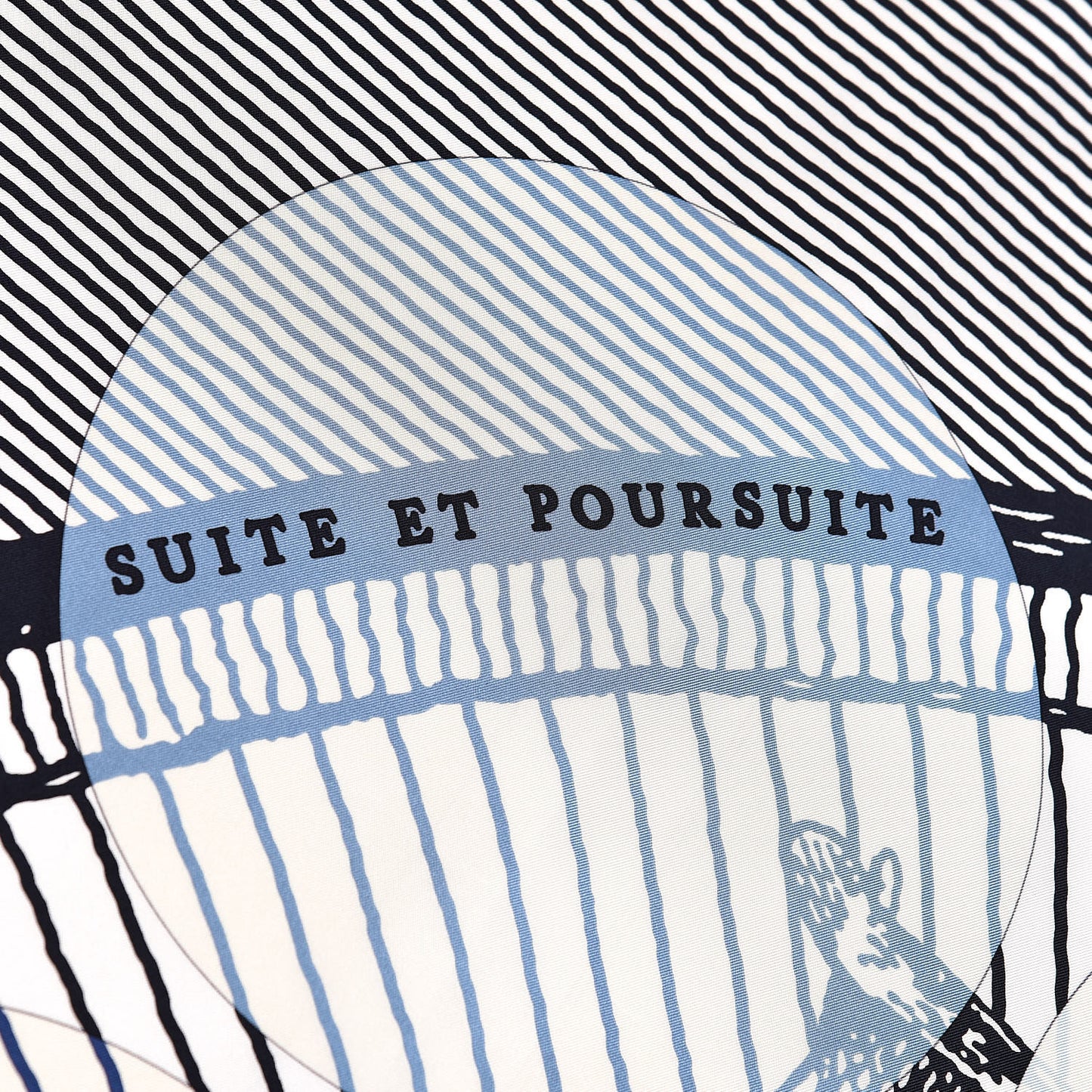 Silk Geant Suite Et Poursuite Scarf 140 Marine Blanc Ciel