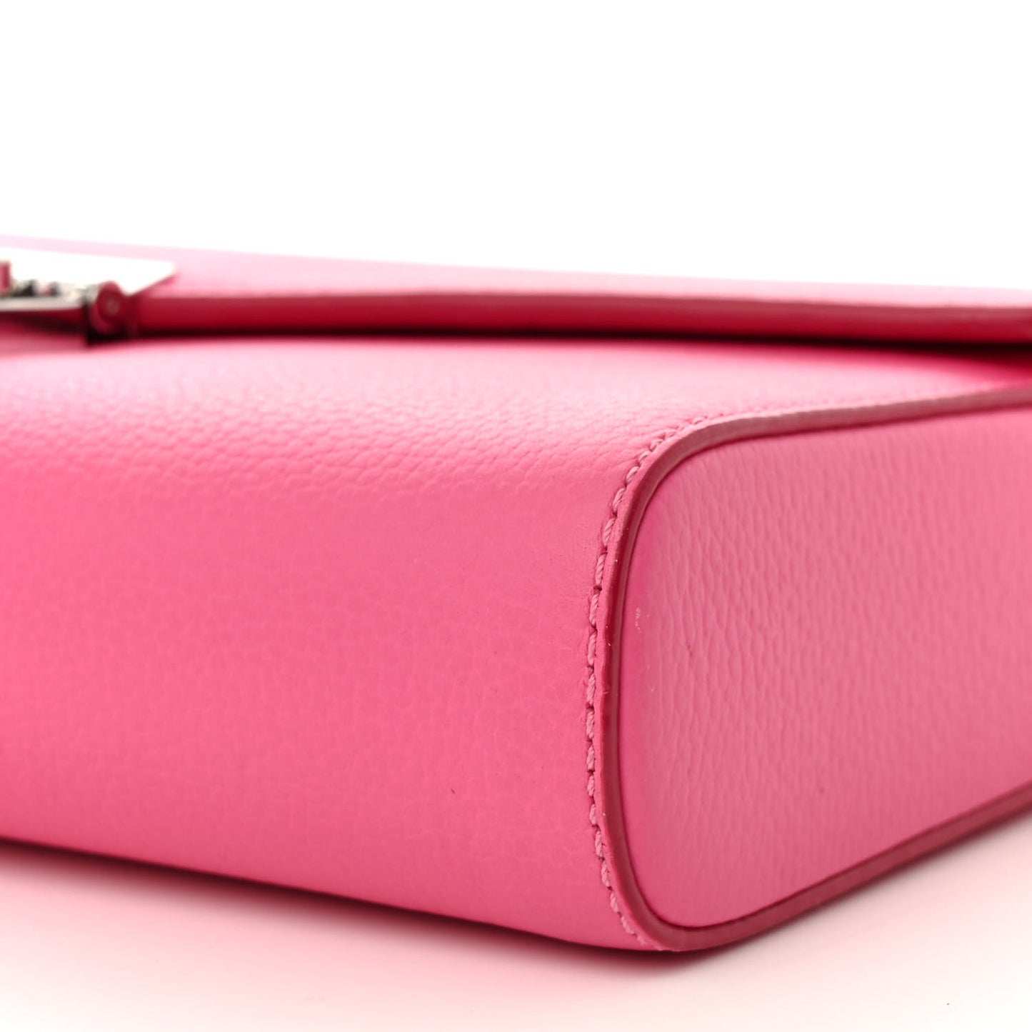 Calfskin Large Patricia Wallet On Chain Pink