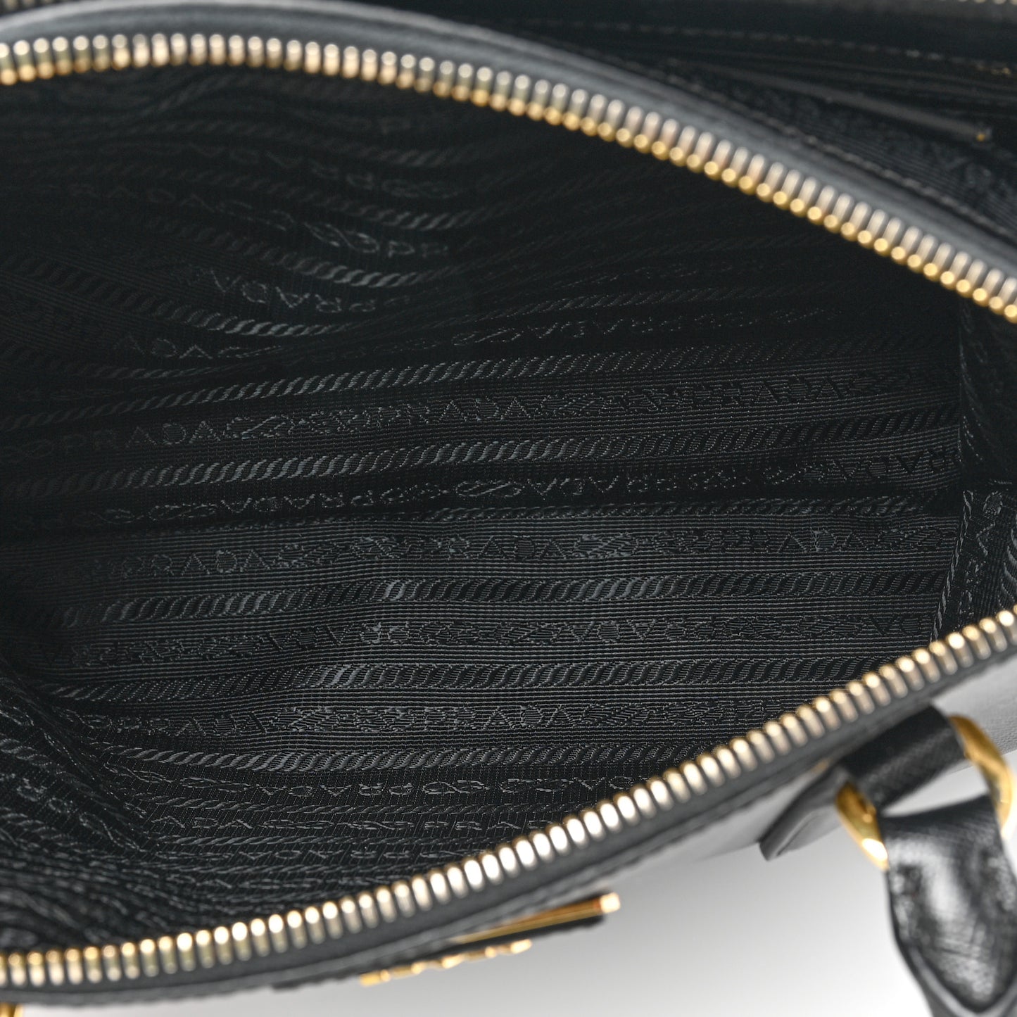 Saffiano Small Galleria Double Zip Tote Black