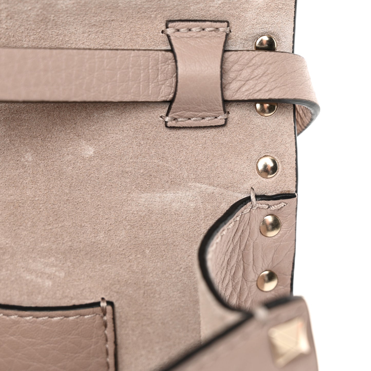 Pebbled Calfskin Medium Rockstud Flip Lock Crossbody Bag Poudre