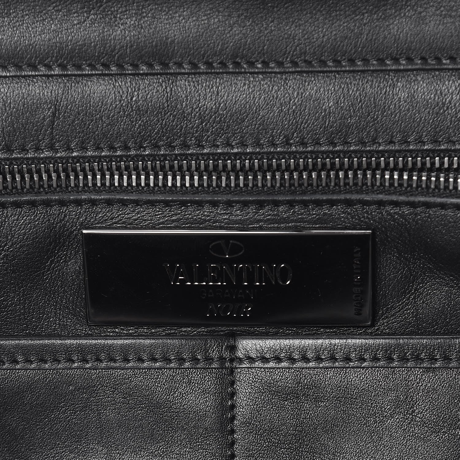 Valentino Garavani Vitello Medium Rockstud Tote Black 6 of 15