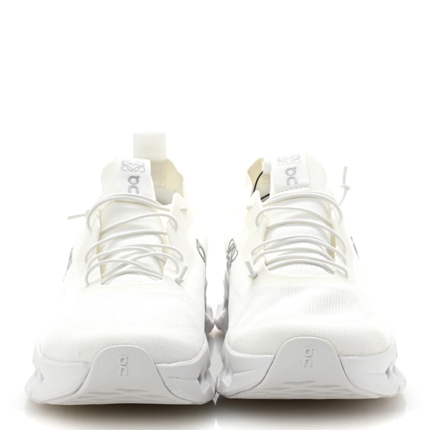 X ON Canvas Mesh Cloudtilt Sneakers 40 White