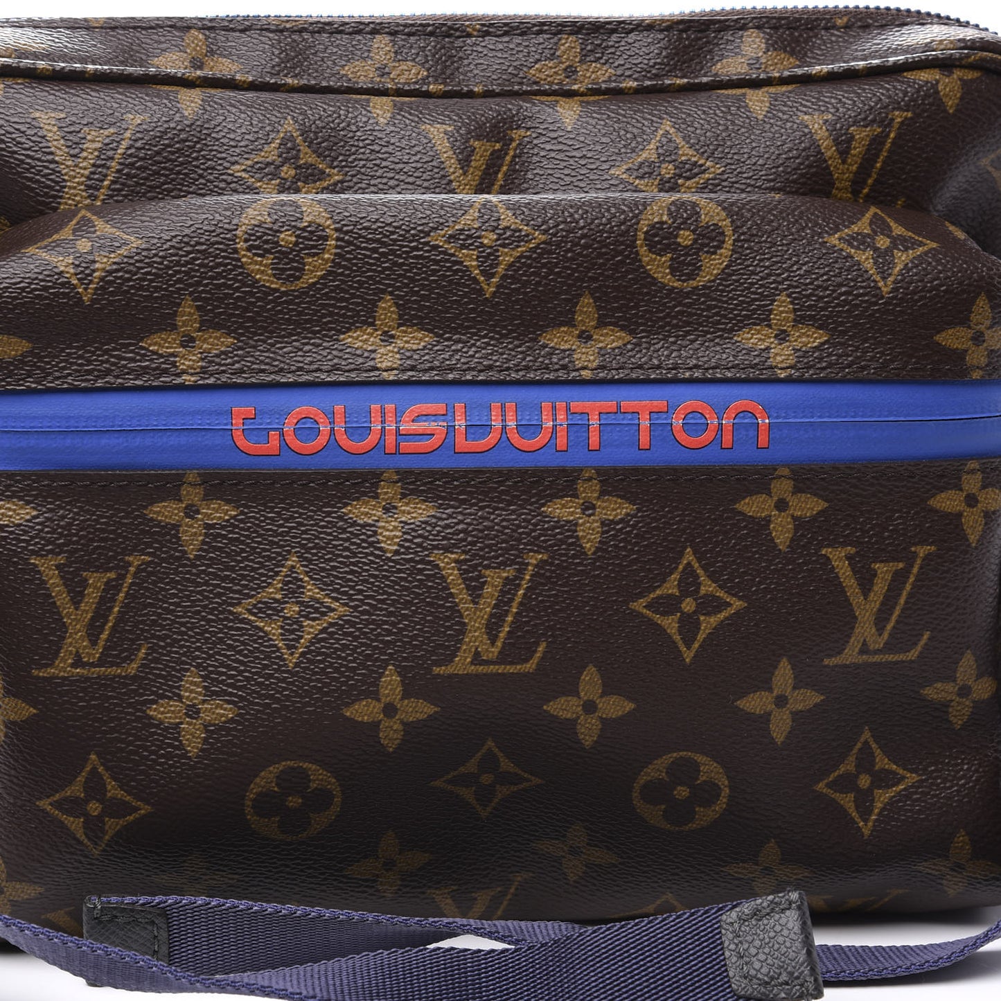Monogram Outdoor Messenger PM