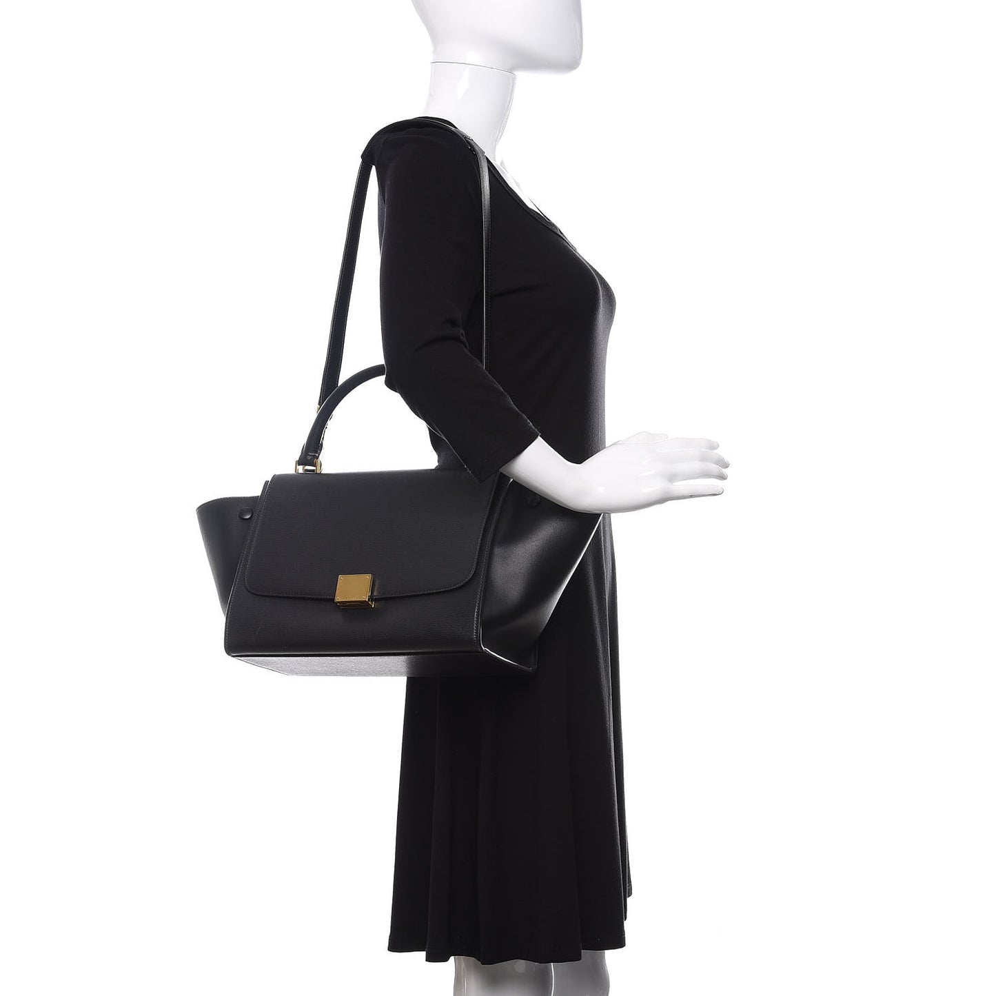 Liege Calfskin Small Trapeze Black
