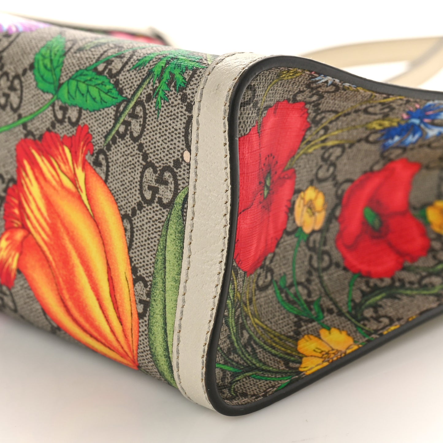 GG Supreme Monogram Flora Textured Calfskin Small Padlock Tote Beige Ebony Multicolor Mystic White