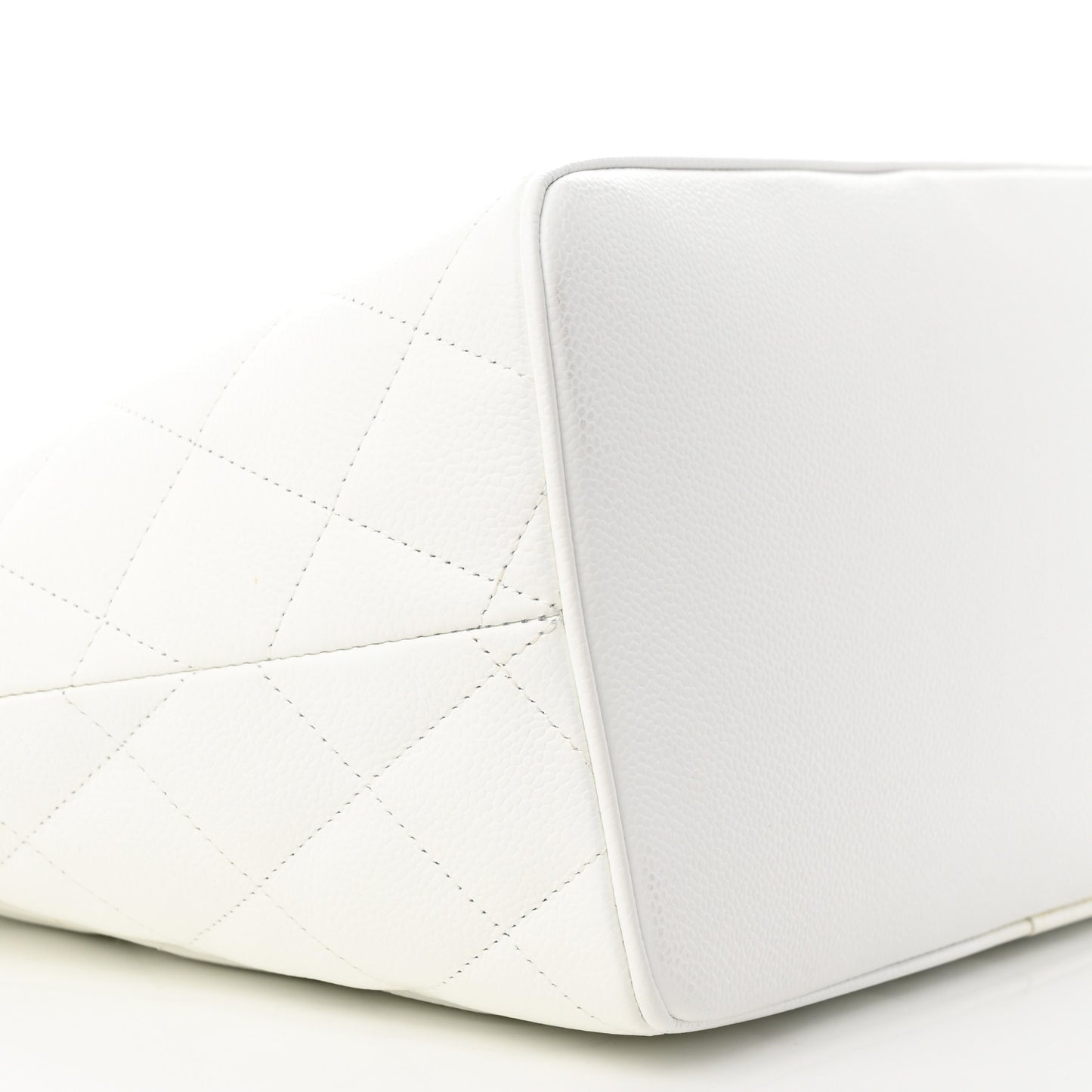 Caviar Quilted Medallion Tote White