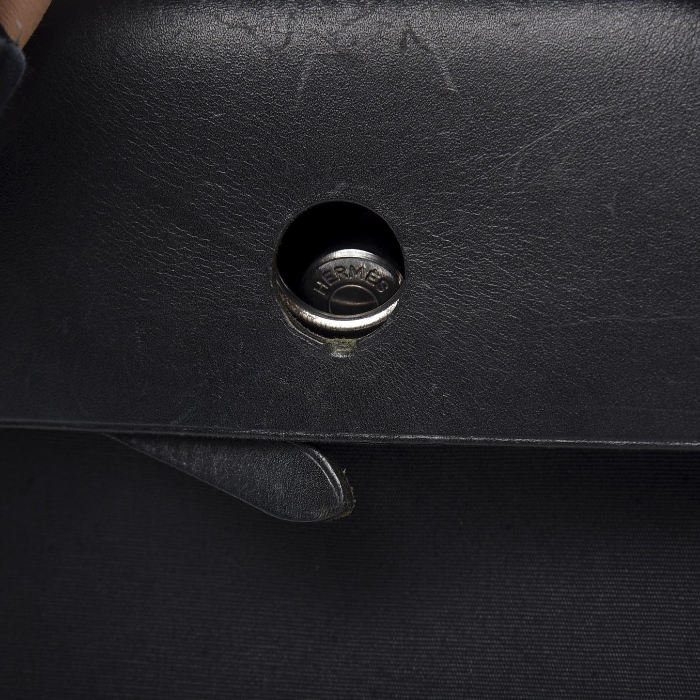 Toile Vache Calfskin Herbag 39 MM Black