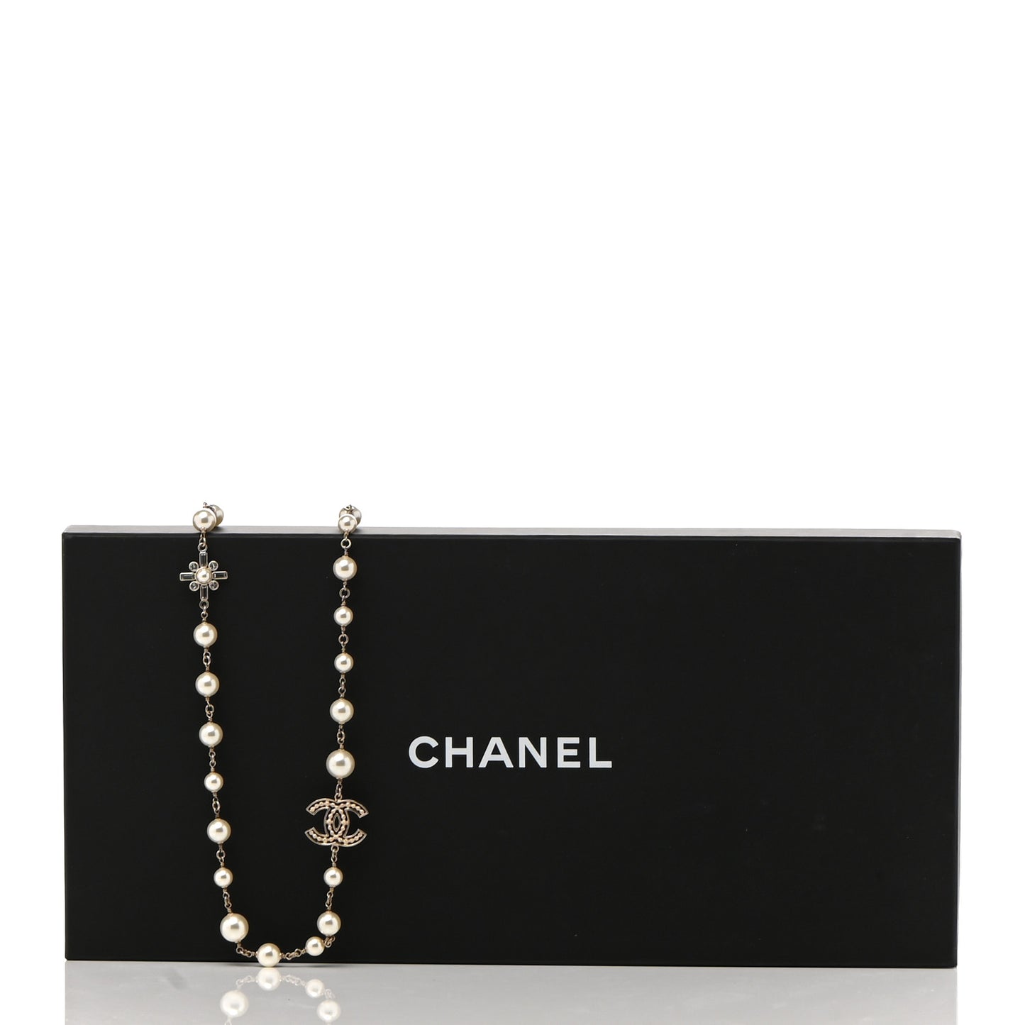 Graduated Pearl Crystal CC Necklace Gold