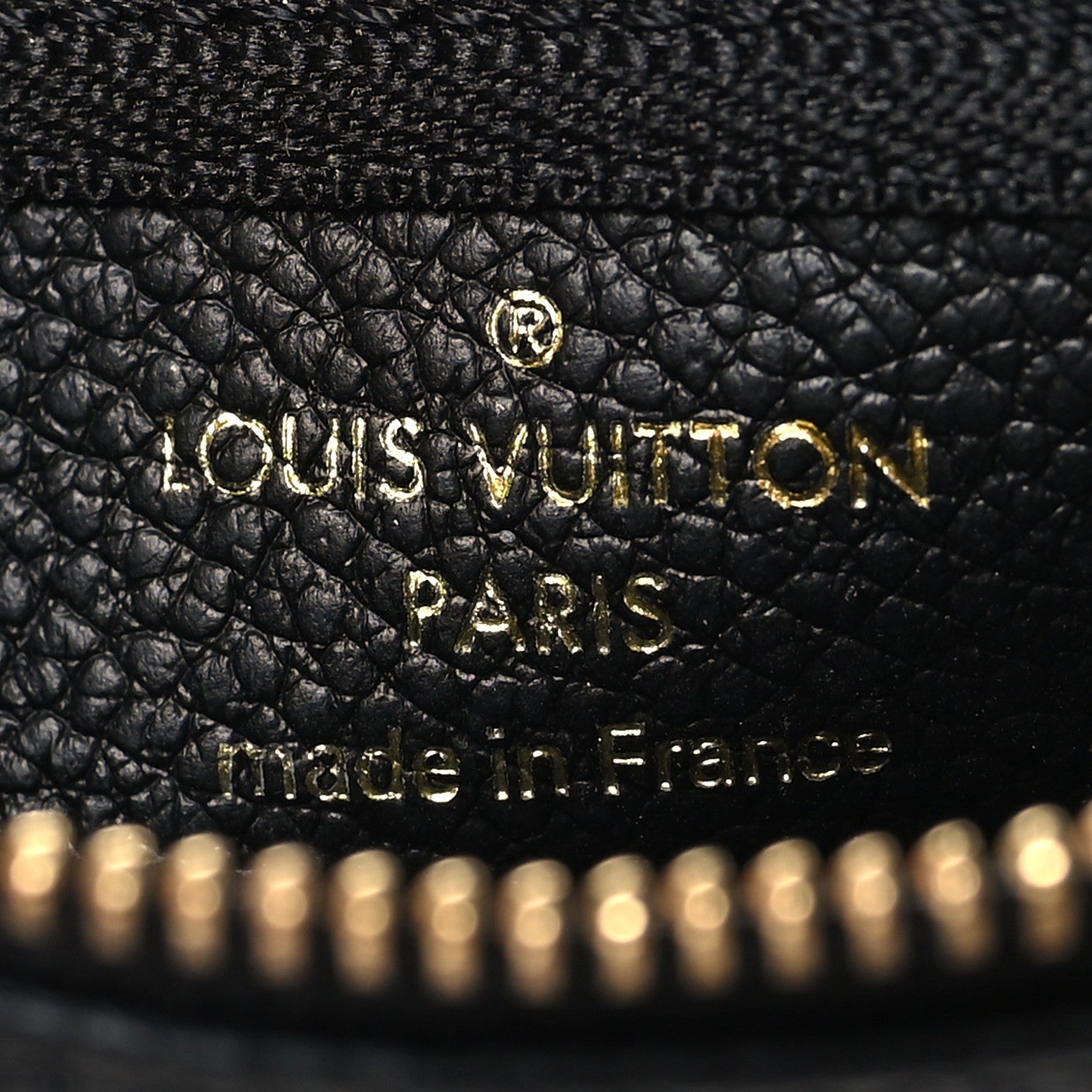 Louis Vuitton Empreinte Monogram Giant Key Pouch Black 6 of 9