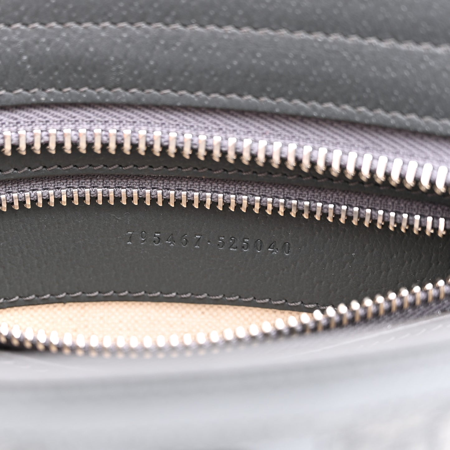 GG Supreme Monogram Textured Dollar Calfskin Web Small Ophidia Shoulder Bag  Grey Black Graphite Grey