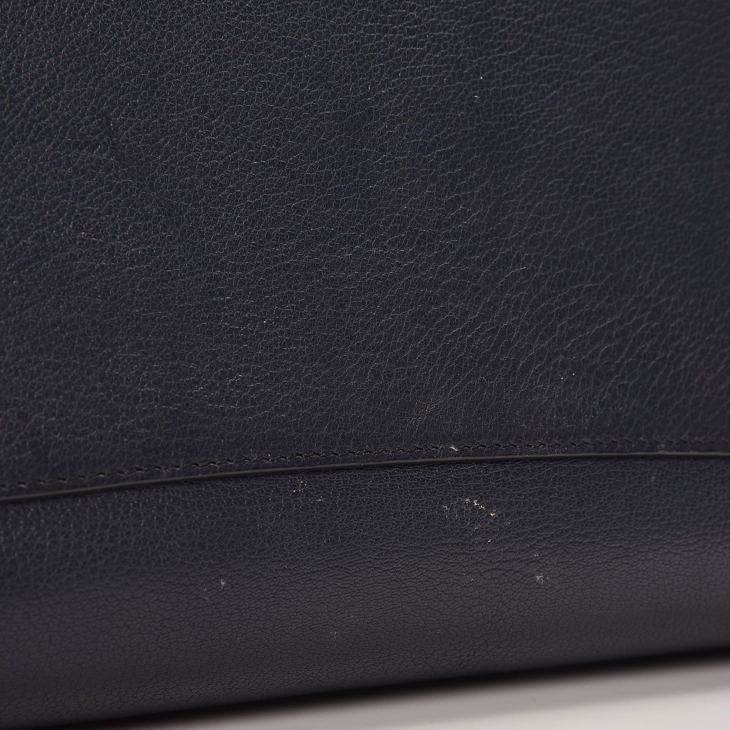 Sugar Goatskin Medium Antigona Navy