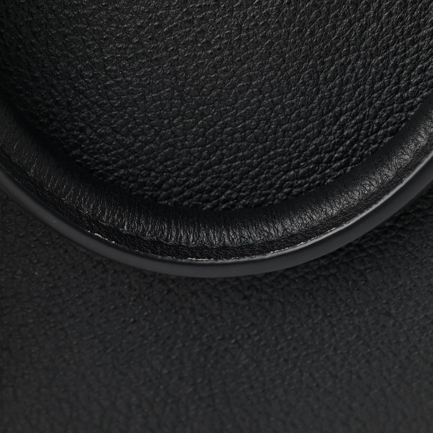 Louis Vuitton Veau Cachemire SC Bag MM Black 12 of 15