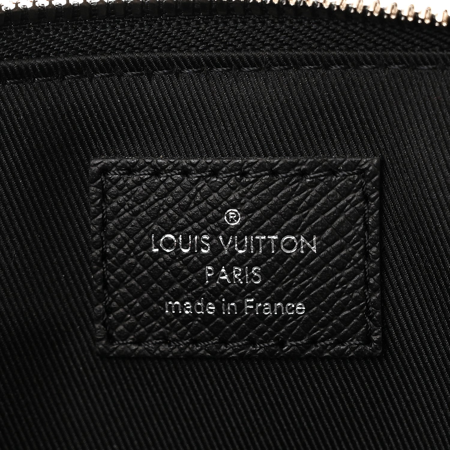 Louis Vuitton Taiga Slim Briefcase Black 6 of 9