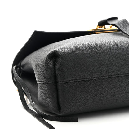 Valentino Garavani Pebbled Calfskin Large VRing Chain Shoulder Bag Black 7 of 8