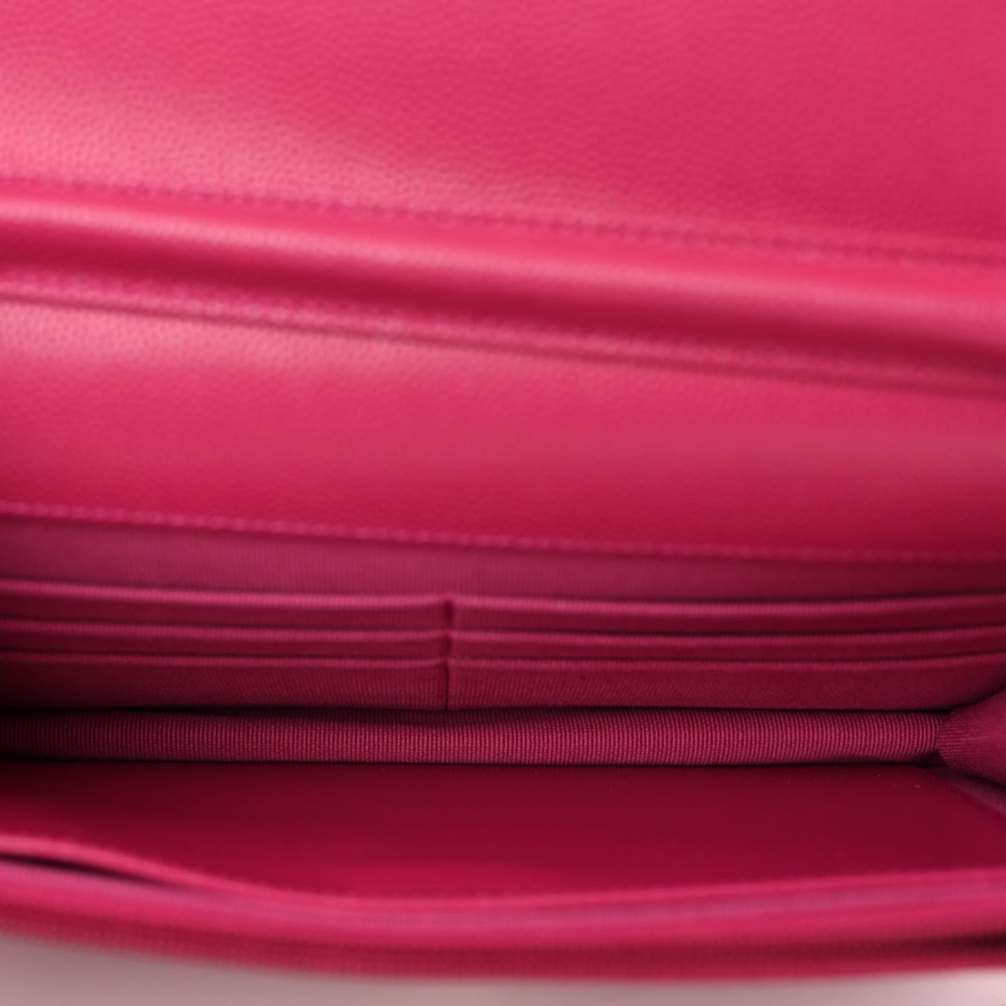 Caviar Quilted Wallet on Chain WOC Fuchsia