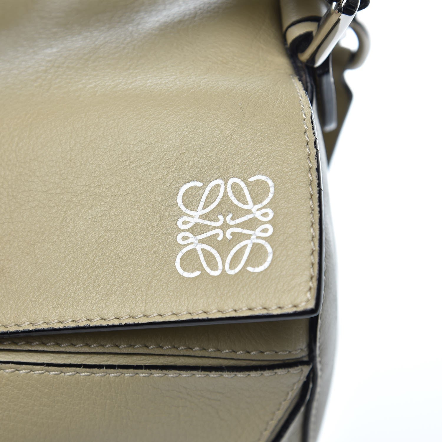 Loewe Calfskin Puzzle Bag Beige 13 of 15
